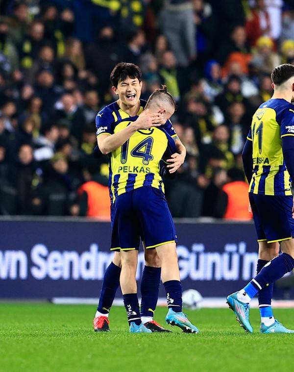 튀르키예 리그 페네르바체에서 뛰던 당시 김민재 사진=페네르바체SK 구단 공식 SNS 캡처