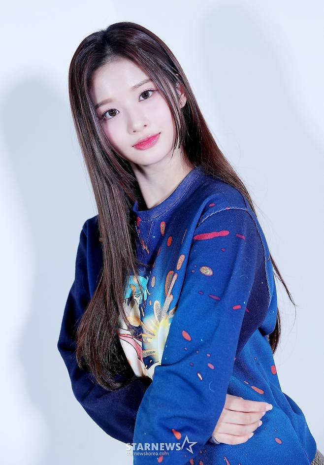 "인형이야 사람이야?" 엔믹스 설윤, 최강 센터 미모[★화보]