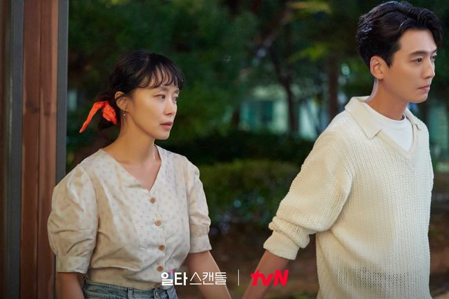 The more chemistry you see, the more chemistry you expect. Thanks to the thorough sum of Acting, the actors acting chemistry is based on the base.From the first broadcast, the drama  ⁇  Crash Course in Romance  ⁇   ⁇   ⁇   ⁇   ⁇   ⁇   ⁇   ⁇   ⁇   ⁇   ⁇   ⁇   ⁇   ⁇   ⁇   ⁇   ⁇   ⁇   ⁇   ⁇   ⁇   ⁇   ⁇   ⁇   ⁇   ⁇   ⁇   ⁇   ⁇   ⁇   ⁇   ⁇   ⁇   ⁇   ⁇   ⁇   ⁇   ⁇ .The reality of private tutoring, which includes the daily life of high school students who are about to be admitted and parents who want to pass, is the key to winning the audiences sympathy.On top of that, Chemistry, created by Jung Kyung-ho (40), who plays Choi Hwang Chi-yeul, the No. 1 star instructor, and Jeon Do-yeon (50), who plays Nam Haeng-sun, a side dish shop mom who raises her nephew like her own daughter, added to the fun of watching the drama.Even a 10-year-old car is an unobtrusive romance.In addition, O consciousness, Lee Bong-ryun, Shin Jae-ha, Jang Young-nam, and Kim Sun-young also achieved an ensemble with stable acting suited to their roles.In the tvN Saturday-Sunday drama  ⁇ Crash Course in Romance ⁇  (screenplay by Yang Hee-sung, Yeo Eun-ho, directed by Yoo Je-won), Choi Hwang Chi-yeul (Jung Kyung-ho) faced the biggest danger in her career as an instructor when it was discovered that she secretly tutored Nam Hae-sun (Royunseo), the daughter of Jeon Do-yeon.But his Confessions, which went head-to-head, shook the hearts of the southbound line and sparked their romance progress.Choi Hwang Chi-yeul confronted that there was no reason to report to the DOE, saying that he did not get paid for it, but it was not easy to persuade preconceived students and parents.I was sorry that a qualified student was unfairly rejected, so I said I would do it. After all the lessons, I gave it to my private time. All rights are mine.Hais school friends also looked at the mother and daughter with misleading eyes. ⁇  Assault  ⁇  The South Line ran to the Academy to help Choi Hwang Chi-yeul, who had fallen into Danger rather than his misfortune. ⁇  I was taught by the class, and I explained it to the mothers of all care classes, but I did not agree with the claim of Choi Hwang Chi-yeul, who said that I would do it first.Parents insisted that the reason why Namhae was able to receive Choi Hwang Chi-yeuls high-priced tutoring was because he was dating his mothers south line.Choi Hwang Chi-yeul said, I liked it when asked about my devotion at the entrance talk concert where the parents gathered. They treated me as a teacher and I liked it unilaterally and officially Confessions.I liked Alone because she was a wonderful woman who was not in the same class as me, and she was so warm and shiny, so I told her not to say anything and publicly expressed her affection for the South Line. ⁇  Crash Course in Romance ⁇  realistically portrays the romance of academy instructors and parents, perhaps something that is difficult to happen in our reality.It also created a special reflective surface that can simultaneously illuminate the reality of womens prejudice against mothers who raise children alone.Jeon Do-yeons unique tone and expression, and her own Acting style, which acted as a national athlete, played a small detail and emanated a certain presence.Jung Kyung-ho, who is a tough and sensitive but warm-hearted instructor, Choi Hwang Chi-yeul, looks similar to the characters in previous works, but expresses the greatest sickness of life with half the familiarity and half the newness.I prepared my math class god meticulously, diligently and sincerely, and put my charm on the character and reached the peak of romance water.The two people who showed such impressive Acting deeply penetrated the hearts of viewers with their faces pressed with various emotions ranging from agony to anxiety.After the drama is over, it is Jung Kyung-hos sweetness, which is full of charisma, Jeon Do-yeon, and charming sickness.TvN captures Crash Course in Romance broadcast screen