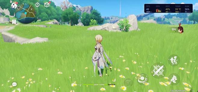 GOS 적용 상태로 추정되는 기본 상태에서 평균 40 프레임, 섭씨 33도 전후로 ‘원신’을 구동한다