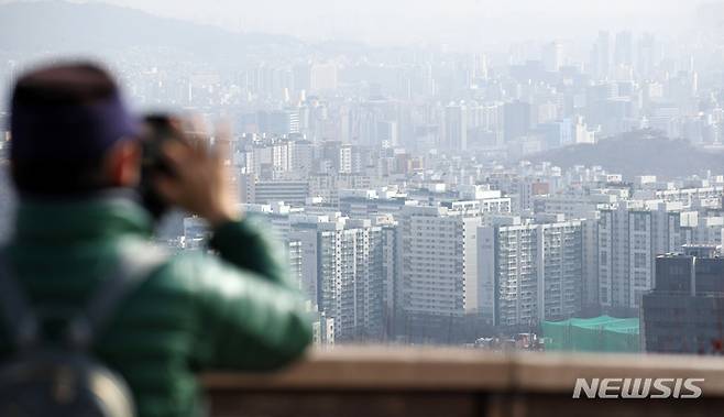 [서울=뉴시스] 김진아 기자 = 서울 시내 아파트 모습. 2023.02.03. bluesda@newsis.com