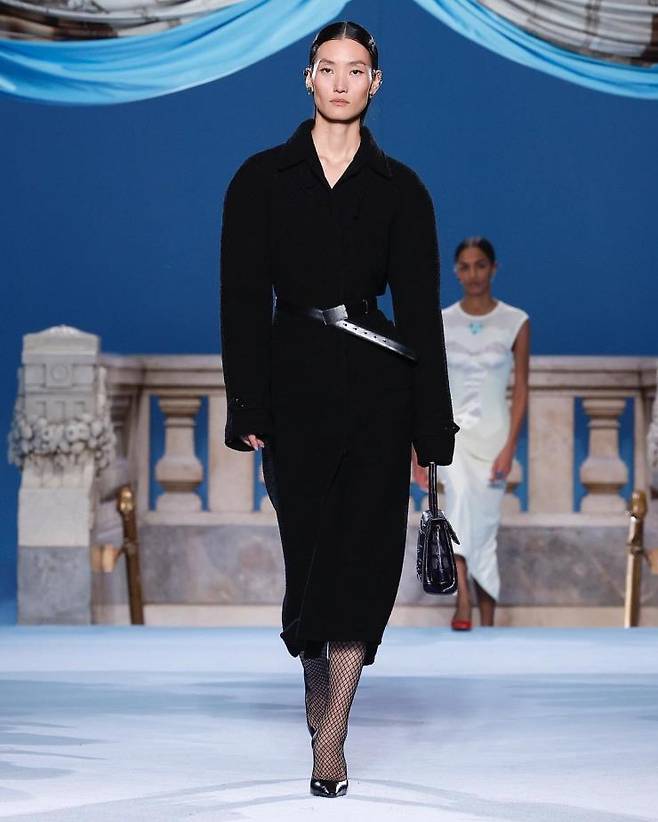 토리 버치 2023 F/W 컬렉션