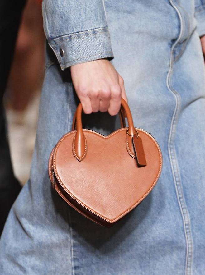 코치 2023 F/W 컬렉션