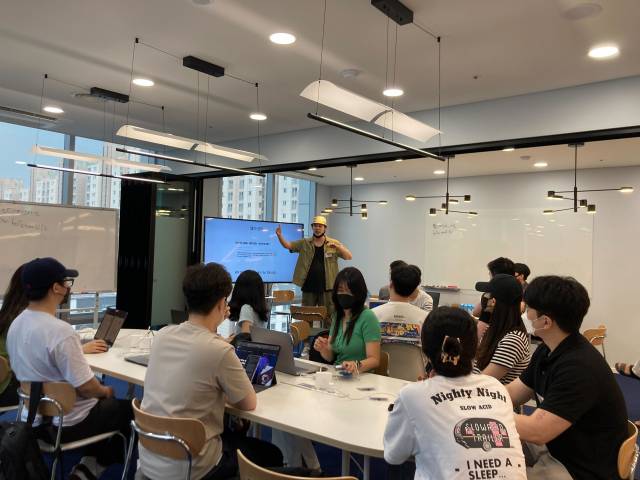 ‘항해99’ 6기 알럼나이 취업 지원 행사. 사진 제공=팀스파르타