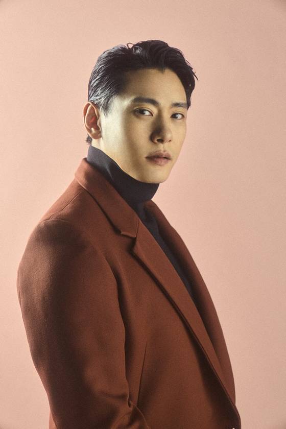 배우 유태오. 사진=넷플릭스