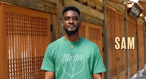 Sam Okyere, a Ghanaian broadcaster, apologized again on the air three years after the controversy and showed his willingness to work in Korea, but the reaction of netizens is cold.Sam Okyere appeared as a guest on Channel S entertainment program The Sisters of Progress broadcast on the 21st. His broadcast appeared only three years after the Shiv Sena controversy.The Last 20 YearsSam Okyere criticized students for dressing up as blacks after a student at Uijeongbu satirized the coffin boy band.However, some people began to criticize Sam Okyere for making gestures that degraded Asians in the past and making sexual remarks about other female cast members.There was a wave and Sam Okyeres entertainment activities became impossible.On the show, Sam Okyere offered his apologies for what happened three years earlier, saying, Id like to apologize first before we get to the full story.I would like to express my sincere apologies to those who have been disappointed with those who have loved and loved me and who have suffered from my mistakes. I live in Korea and I have received a lot of love and I want to give it back with great love, but I still worry about what to do when people tell me to go back to Ghana.When Park Mi-sun asked about the specific situation, Sam Okyere said, I did not want to cover the faces of my coffin boy band high school students, so I had a problem with portrait rights. I heard that my high school friends were deliberately trying to degrade black people.I thought I should apologize again, but I was misunderstood, so people around me told me to stay quiet, he said. I was quiet and things got bigger. I regretted.Sam Okyeres penitence continued: I want to live in Korea and I like Korea. I like Korean people. I have a lot of Korean friends.I felt that Korea Friend was in a difficult environment. Finally, he said, I still felt that I lacked knowledge of Korean society and there were many things I did not know. If I went back to the past, I would not have posted that post.However, the reaction of netizens is still cold.When he was criticized in Korea for the Shiv Sena controversy, he stopped acting in the entertainment industry with an apology, but after the apology, an interview about the racial discrimination of Korean students through the BBC provoked anger again.He re-ignited the controversy by conducting an interview with the BBC under the title Sam Okyere: Black Man Fighting Shiv Sena in Korea.He also said in the YouTube channel Jubilee, I always talked about the Koreans nicely, but when I said something negative, they seemed to say, No, I can not.It is slow to go up, but it is very difficult to go down. It is true that Shiv Senas criticism and excessive criticism toward him should be stopped, but the netizens are still reacting coldly to Sam Okyeres actions after the controversy and his willingness to broadcast three years later.