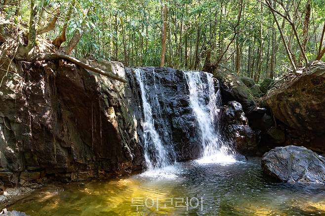 [사진] 베트남 푸꾸옥의 수오이짠 폭포_호텔스닷컴