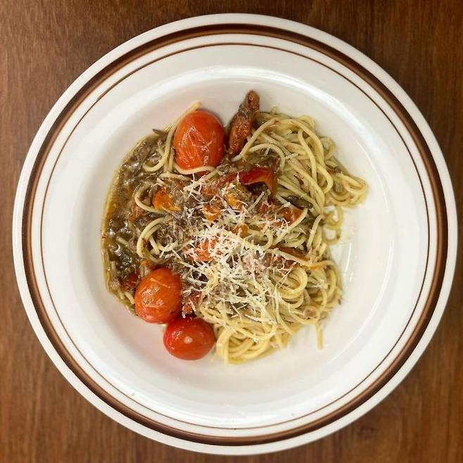 고사리 바이 배드캐럿