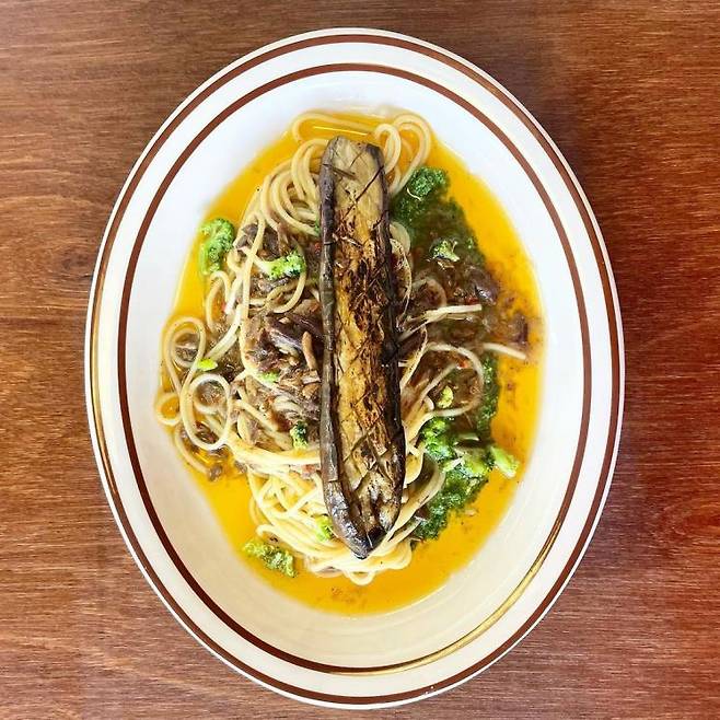 고사리 바이 배드캐럿