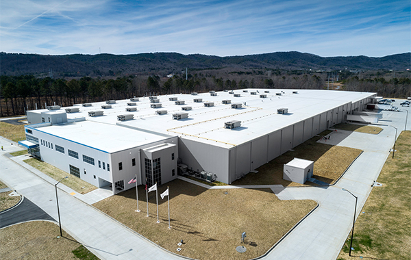 Hanwha Qcells Co., a leading solar module provider in the U.S. that’s operating a 1.7 gigawatt solar module plant in Dalton, Georgia, has a 3.2 trillion won ($2.6 billion) investment plan. [Image source:  Hanwha Solutions]