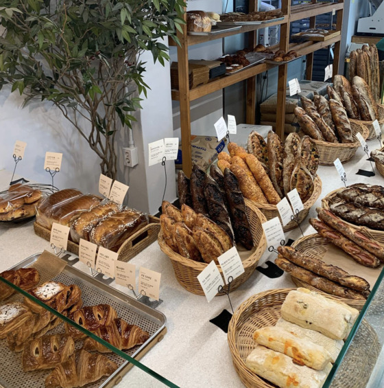 Bread displayed at Pain de Echo [PAIN DE ECHO INSTAGRAM]