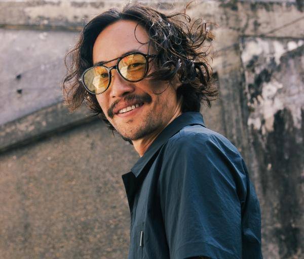 배우 류승범이 와이원엔터테인먼트와 전속 계약을 맺었다. 스노우피크 제공