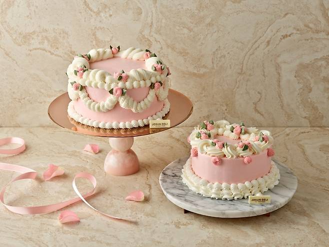 조선 팰리스 강남의 ‘러블리 블라썸 가든’ 케이크. [사진 출처 = 조선호텔앤리조트]
