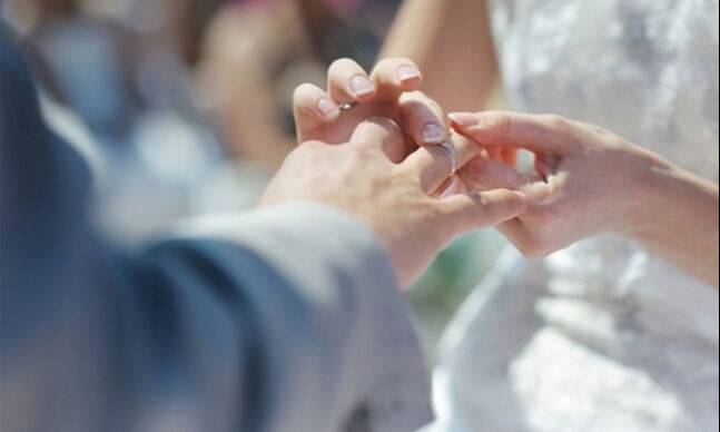 애정 문제를 떠나 수십 년을 같이 산 부부는 서로의 건강을 지켜주는 노력이 중요하다. [사진=게티이미지뱅크]