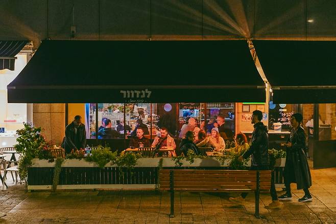 느낌이 오는 곳으로 향하자