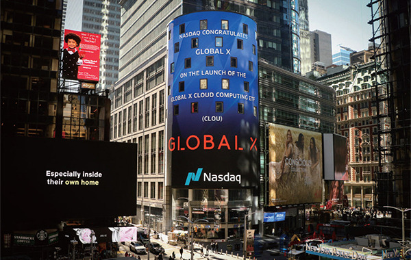 A photo celebrating the listing of the Global X Cloud ETF on the Nasdaq billboard in Times Square in New York, in April 2019. [Photo provided by Mirae Asset]