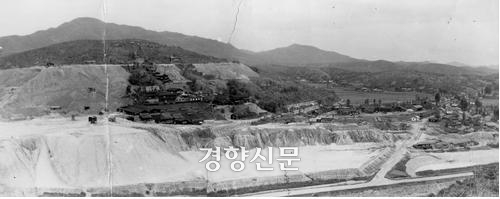 1960년대 구봉광산 전경. 경향신문 자료사진