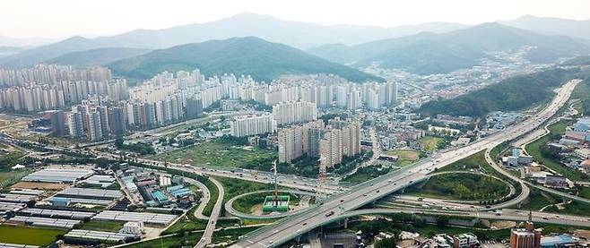 광주시는 도시여건 변화에 따른 교통 수요를 반영해 체계적이고 합리적인 도로망 계획과 세부 집행계획을 수립할 계획이다.ⓒ광주시