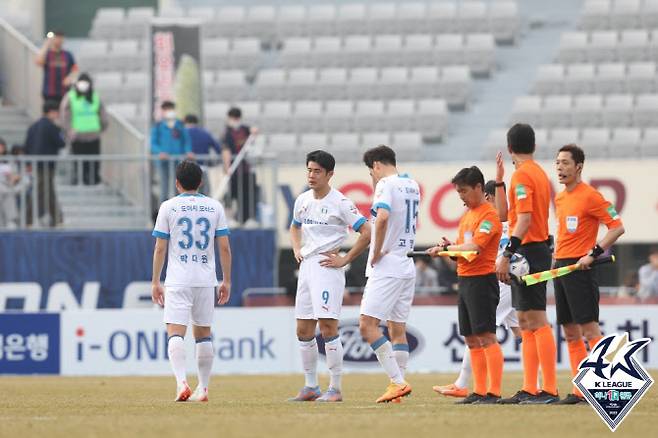 수원삼성도 맞수 대전하나시티즌을 상대로 시즌 첫 승에 도전한다. 사진=한국프로축구연맹