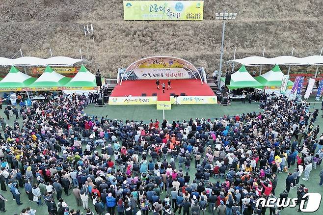 제24회 양평단월고로쇠축제 현장.(양평군 제공)