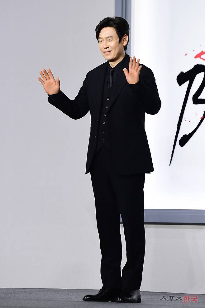넷플릭스 영화 '길복순' 제작보고회에 참석한 배우 설경구. ⓒ이혜영 기자 lhy@hankooki.com
