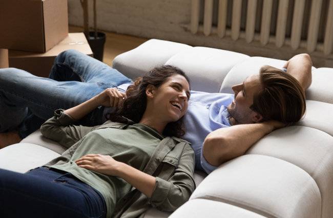 부부는 얼굴 맞대고 대화하려고 노력해야 한다. 그래야 아기 낳을 분위기가 만들어진다. [Gettyimage]