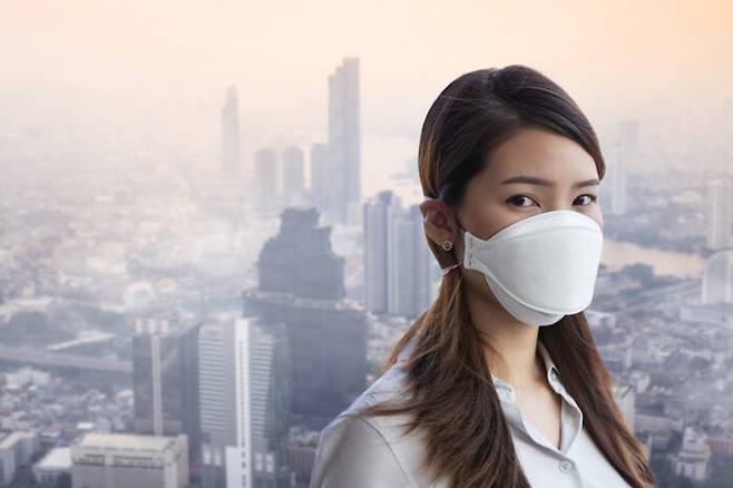미세먼지는 호흡기질환뿐만 아니라 암 등 다른 질병도 악화시킨다. [사진=게티이미지뱅크]