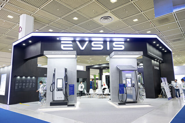 EVSIS, EV 트렌드 코리아 2023 참여 부스(이미지=롯데정보통신)