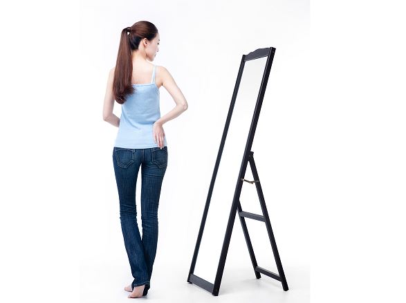 한국 젊은 여성은 자신의 몸무게를 과대평가하는 경향이 있는 것으로 확인됐다./사진=클립아트코리아