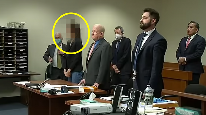 한국 국적의 29세 여성(사진)이 나이를 속이고 미국의 고등학교에 입학했다가 적발돼 재판에 넘겨졌다