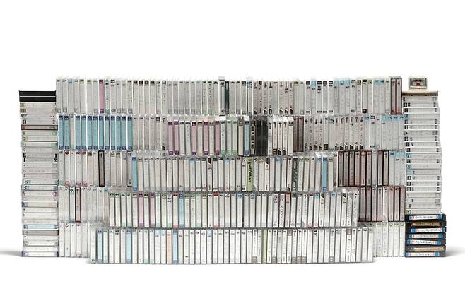 오성찬 선생이 기증한 카세트 테이프 521점.[제주민속자연사박물관]