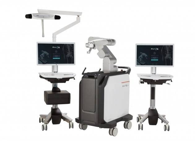 큐렉소 척추수술로봇 '큐비스-스파인'.  큐렉소 제공