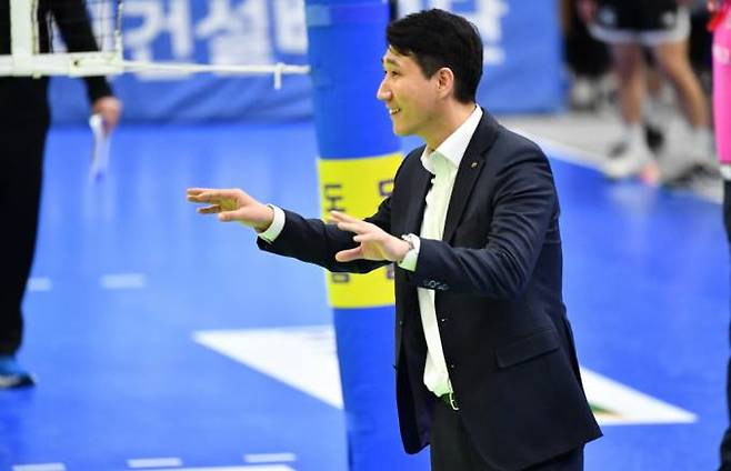 한국전력의 권영민 감독.&nbsp; &nbsp;한국배구연맹(KOVO)