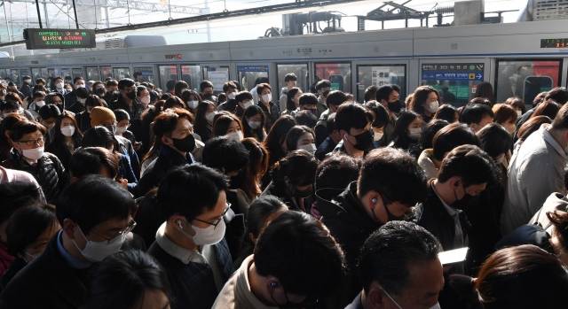 신도림역 승강장. 이한형 기자