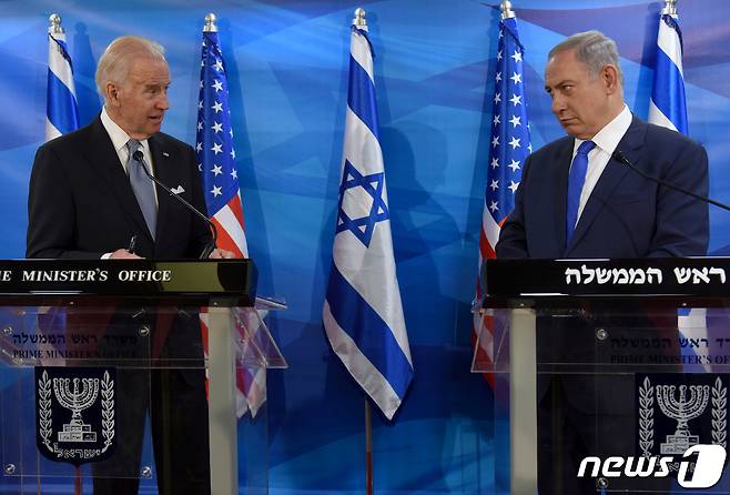2016년 3월9일 이스라엘 예루살렘에서 조 바이든 당시 미국 부통령이 베냐민 네타냐후 이스라엘 총리와 회담 후 공동 기자회견을 하고 있다. ⓒ 로이터=뉴스1 ⓒ News1 박재하 기자