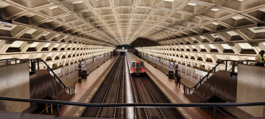 에스트래픽이 승차권 발매시스템을 구축한 미 워싱턴 지하철의 하얏츠빌크로싱역 전경.    에스트래픽 제공