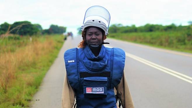 응고예는 "두려움은 끊임없는 동반자이지만 주의를 기울이게 만드는 것이기도 하다"고 설명한다