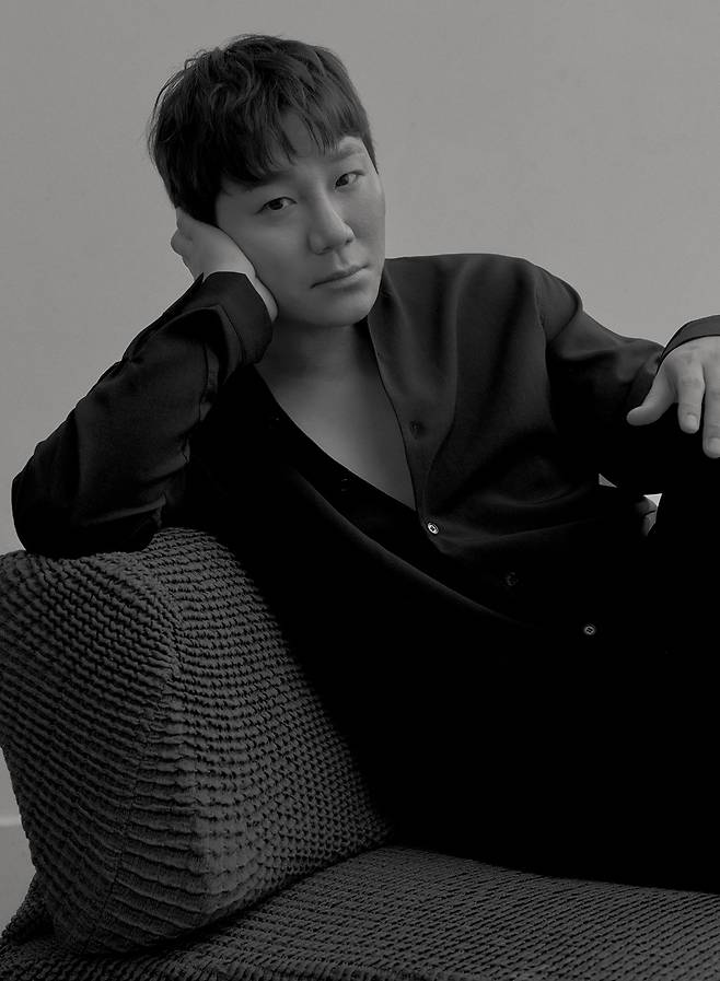 바이브 윤민수, 솔로곡 '이따 해' 깜짝 발매