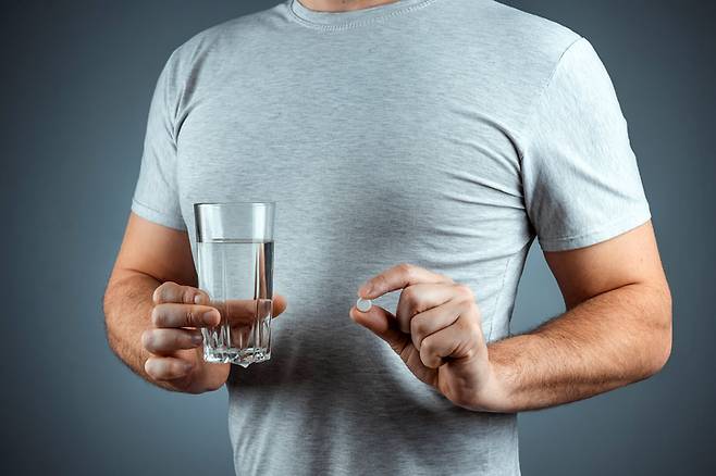 독시사이클린은 동성애 남성, 양성애 남성, HIV에 걸렸거나 HIV 예방약을 복용 중인 트랜스젠더 여성이 매독, 클라미디아 감영증, 임질에 걸릴 위험을 3분의 2까지 낮췄다. [사진= 게티이미지뱅크]