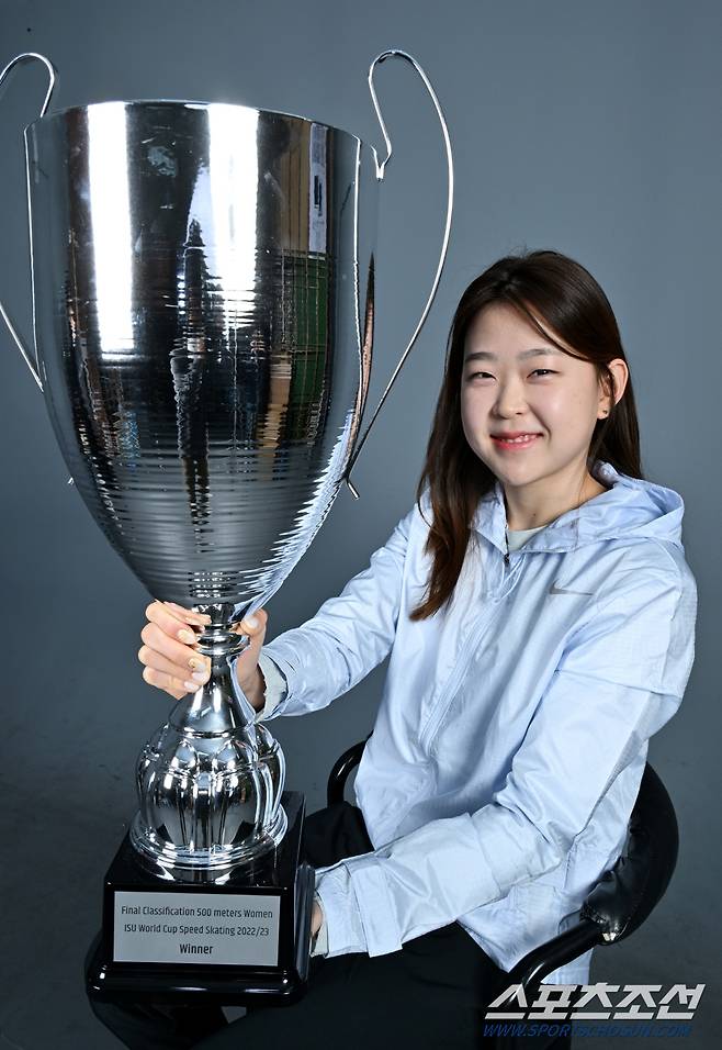 스피드스케이팅 김민선이 스포츠조선과의 인터뷰에 앞서 포즈를 취하고 있다. 허상욱 기자wook@sportschosun.com