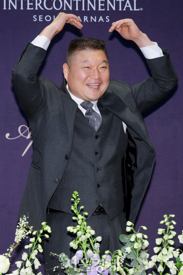 호동이도 축하하는 이승기 결혼식