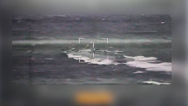 대만 국방부는 지난 8일 중국 해군 구축함이 대만해협에서 포착됐다고 밝혔다. [대만 국방부 제공]