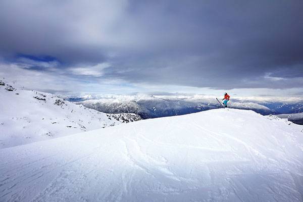 블랙콤 리조트는 세계 최고라고 해도 손색없다. 200개 이상의 슬로프와 37개의 리프트가 있다.