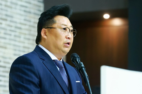 한국방송연기자 노동조합 취임식에서 연설중인 김영진 신임 위원장/사진=한연노