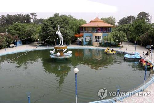 최근 탈레반에 의해 폐쇄된 헤라트주의 식당. [AP 연합뉴스 자료사진. 재판매 및 DB 금지]