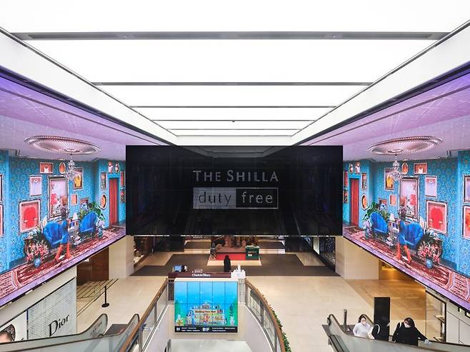 지난 1월 새롭게 단장한 신라면세점은 본점 미디어파사드. 신라면세점 제공