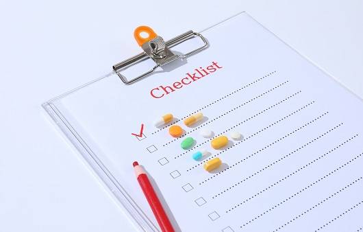 간과 콩팥에 무리를 주는 약물ㅣ출처: 클립아트코리아