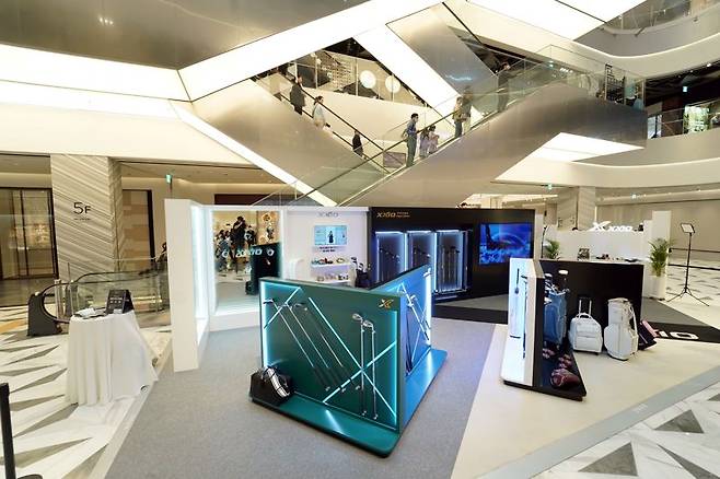 던롭코리아 백화점 프리미엄 매장 (사진 = 젝시오)