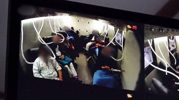 다인용 고압산소 챔버에서 산소 치료를 받고 있는 환자들. 박세종PD