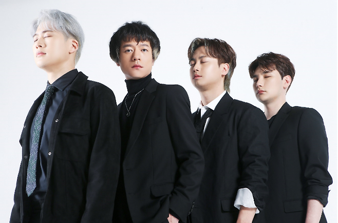 '히미츠' 보컬 오샘, 베이스 정다운, 드럼 김성하, 기타 오승규 ⓒ 데일리창 제공